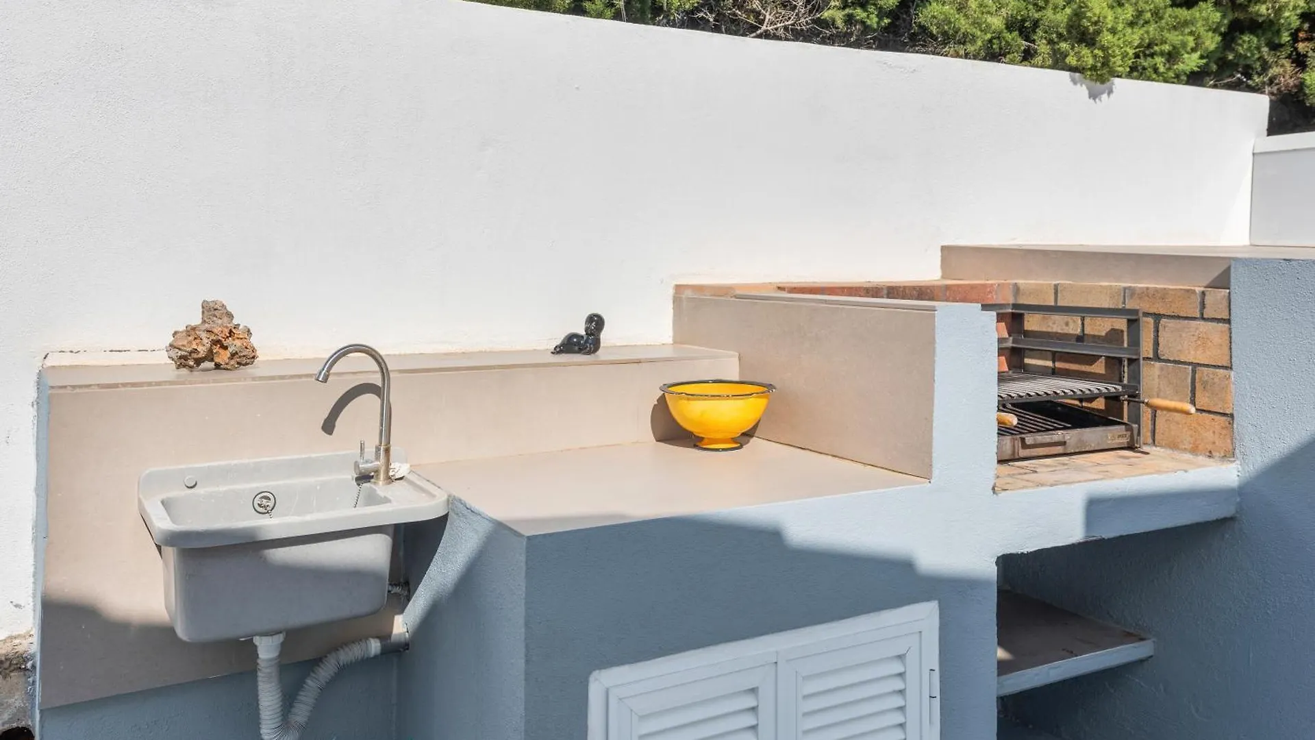 Villa Rose Cala Blanca   Cala Blanca (Menorca)