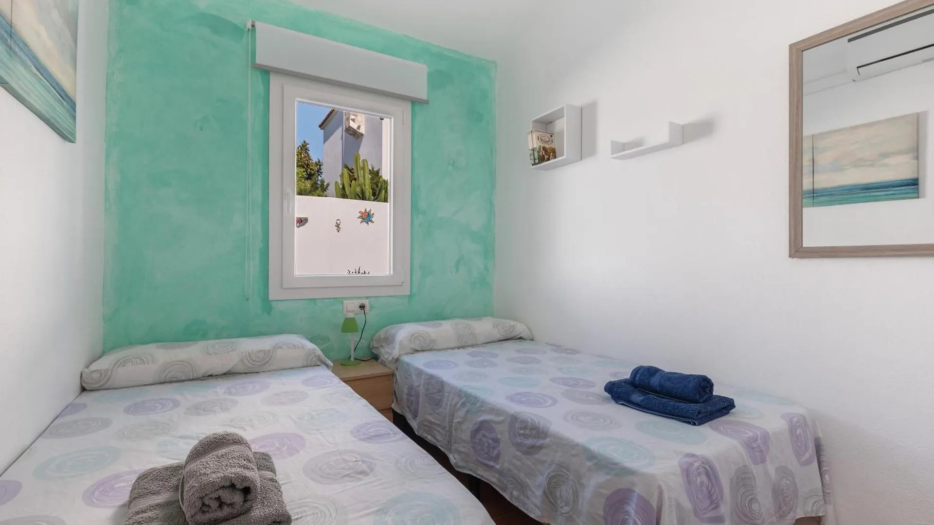 Villa Rose Cala Blanca  0*, Cala Blanca (Menorca)
