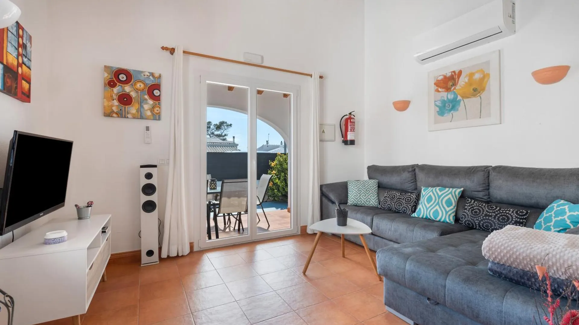 Villa Rose Cala Blanca  España